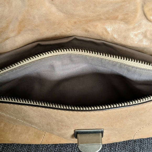 Juicy Couture tan leather Purse - Picture 6 of 7